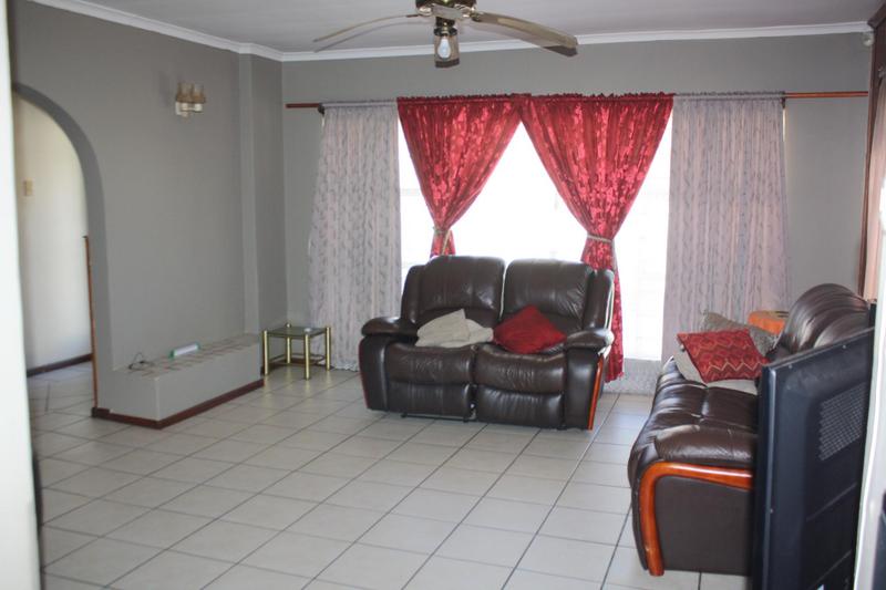 3 Bedroom Property for Sale in Eikendal Western Cape